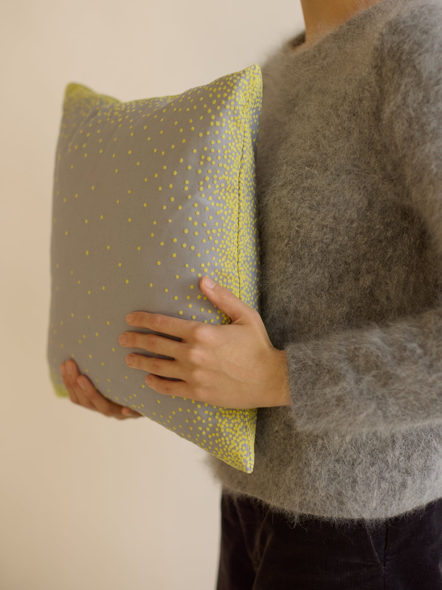 EDGE cushion cover <grey>