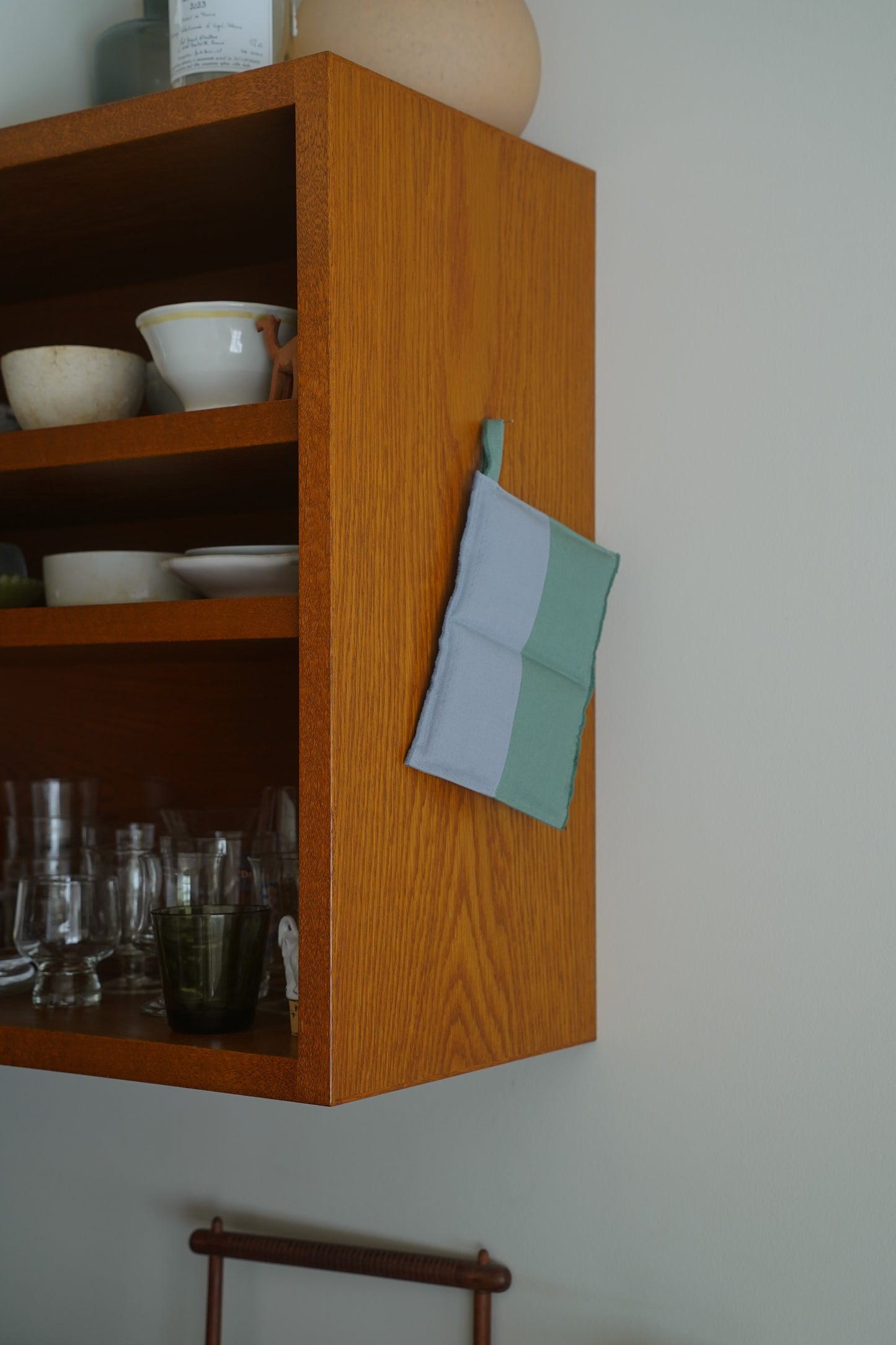 nuku+/ potholder